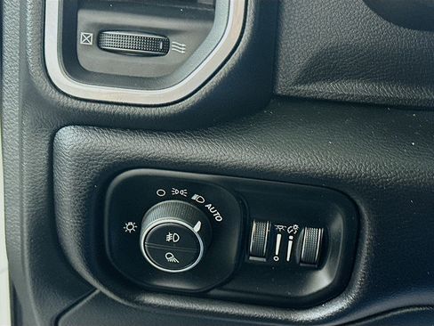 Used 2024 RAM 2500 Laramie image 17