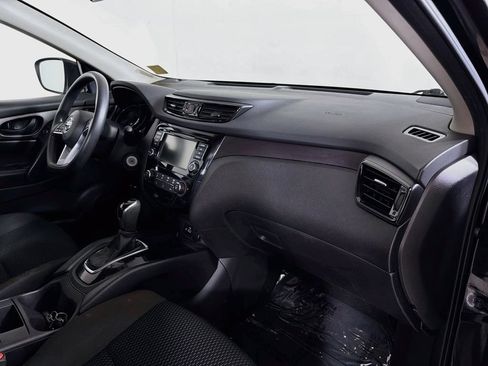 Used 2021 Nissan Rogue Sport S FWD image 25