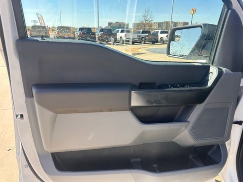 Used 2023 Ford F150 XL w/ Trailer Tow Package image 10