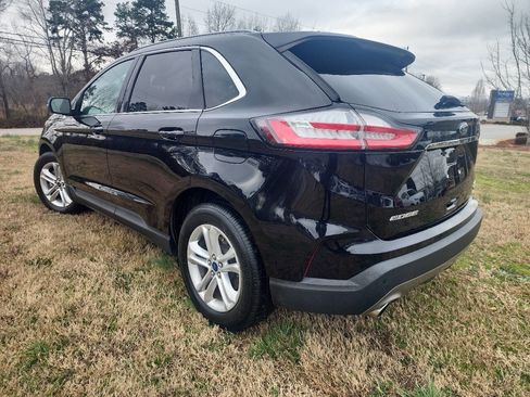 Used 2020 Ford Edge SEL image 3