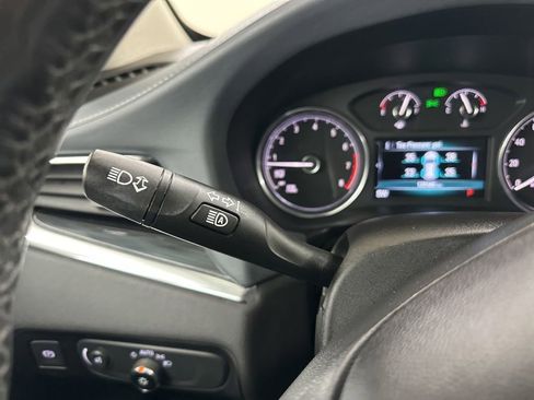 Used 2019 Buick Enclave Premium image 37