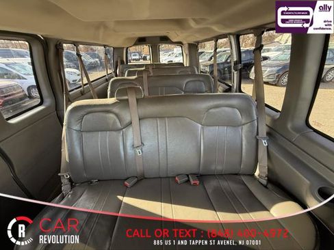 Used 2022 Chevrolet Express 3500 LS image 12