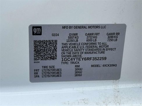 Used 2024 Chevrolet Silverado 3500 LT image 25