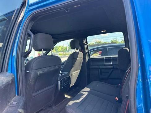Used 2019 Ford F150 XLT w/ Equipment Group 302A Luxury AWD/4WD image 18