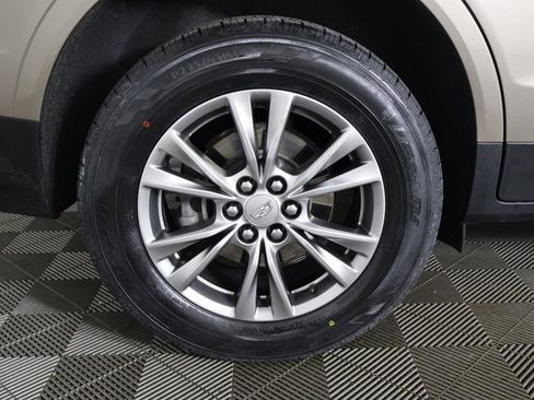 Used 2023 Cadillac XT5 Premium Luxury image 23