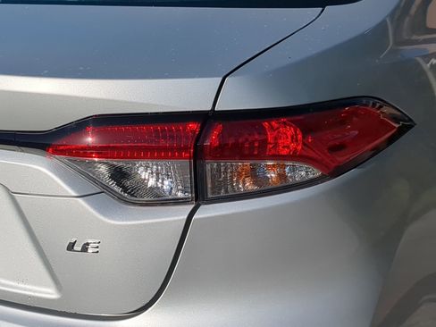 Used 2024 Toyota Corolla LE image 36