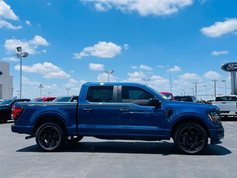 Used 2025 Ford F150 STX w/ Equipment Group 200A AWD/4WD image 3