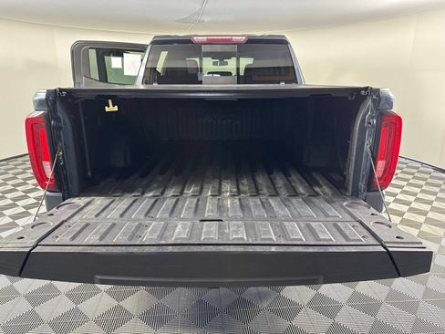 Used 2019 GMC Sierra 1500 AT4 w/ AT4 Premium Package AWD/4WD image 38