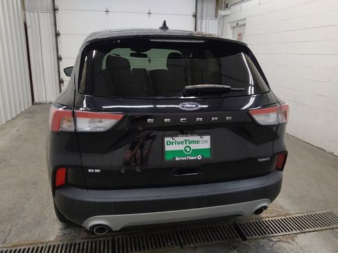 Used 2022 Ford Escape SE w/ Cold Weather Package AWD/4WD image 6