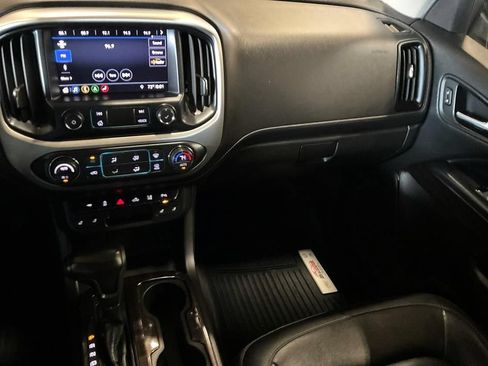 Used 2019 GMC Canyon SLT w/ Driver Alert Package AWD/4WD image 3