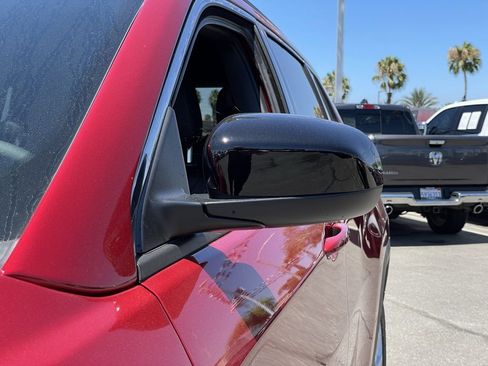 New 2025 Jeep Compass Latitude image 13