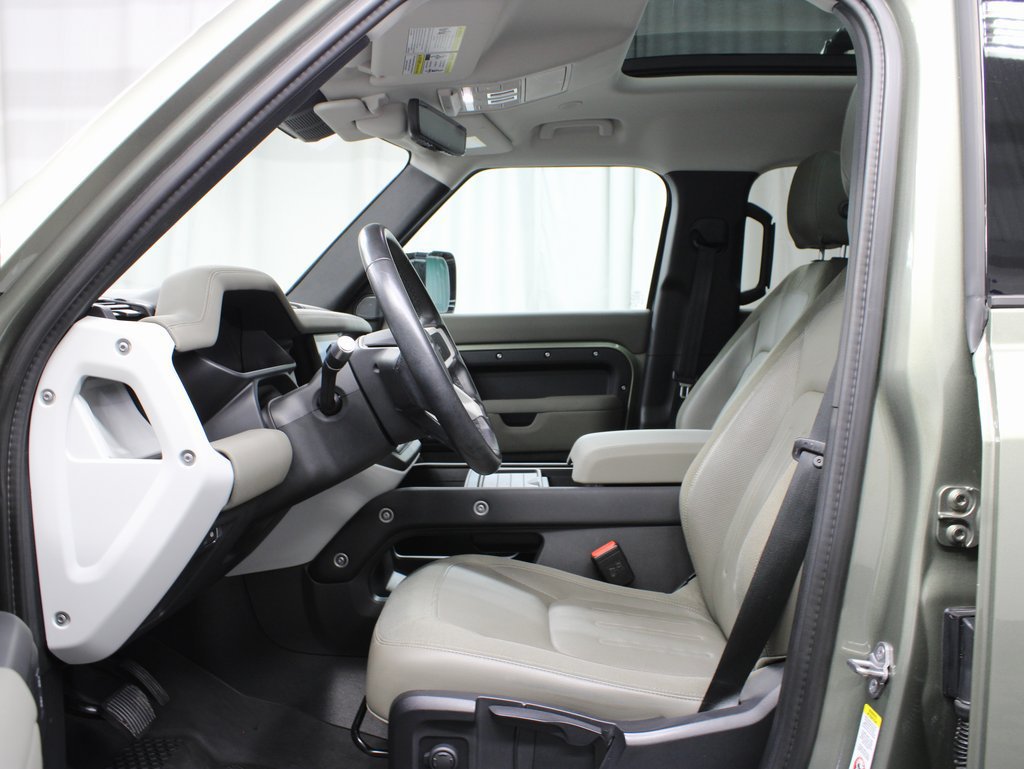 Used 2020 Land Rover Defender 110 S AWD/4WD image 9