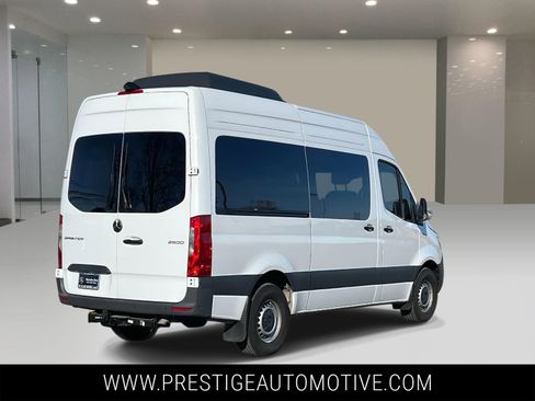Used 2024 Mercedes-Benz Sprinter 2500 image 5