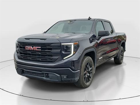 Used 2024 GMC Sierra 1500 Elevation image 2