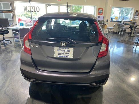 Used 2019 Honda Fit LX image 6