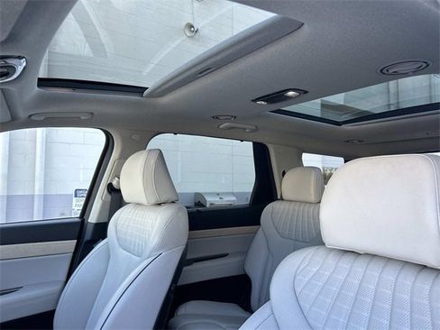 Certified 2024 Hyundai Palisade Limited image 24