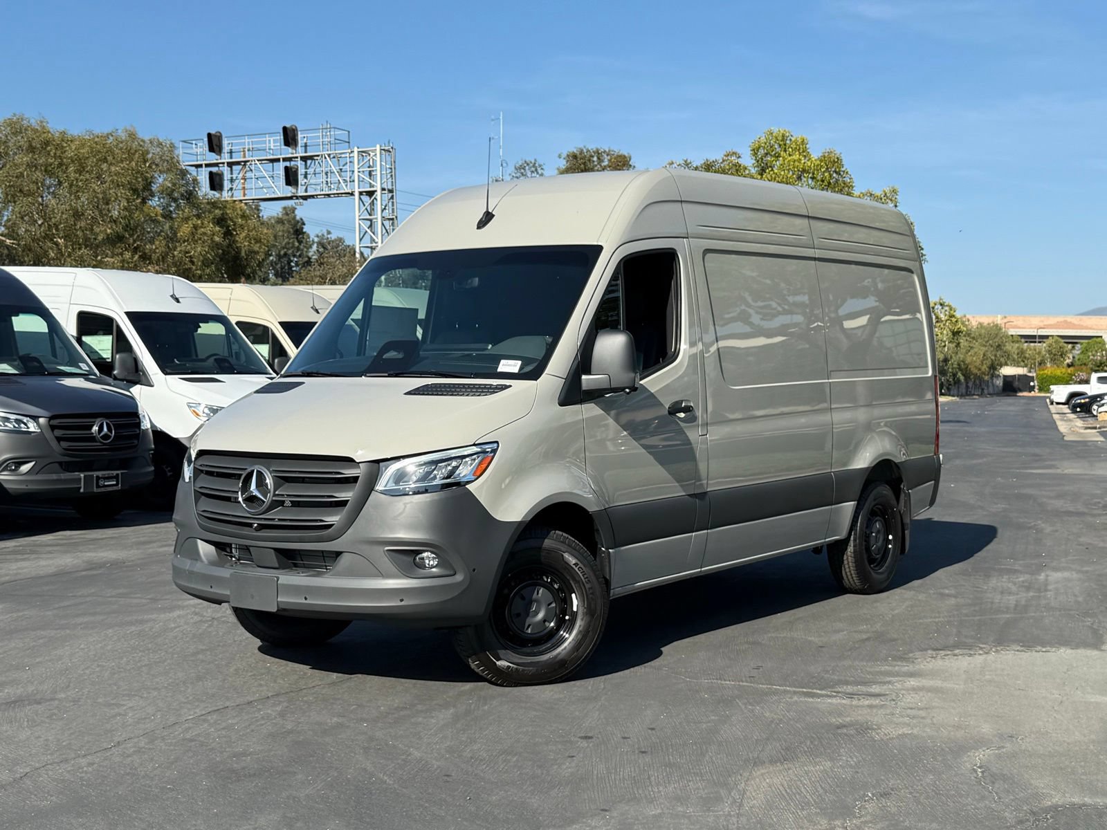 New 2026 Mercedes-Benz Sprinter 2500 image 2
