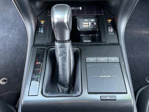 Used 2023 Lexus GX 460 Premium image 25