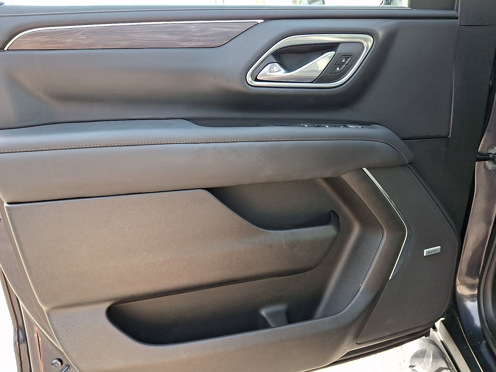 Certified 2024 Chevrolet Tahoe Z71 AWD/4WD image 15