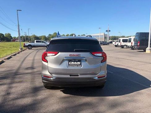 Used 2024 GMC Terrain AT4 w/ Tech Package AWD/4WD image 5