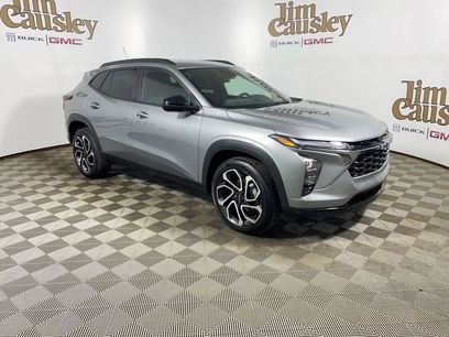 Used 2025 Chevrolet Trax RS w/ Driver Confidence Package