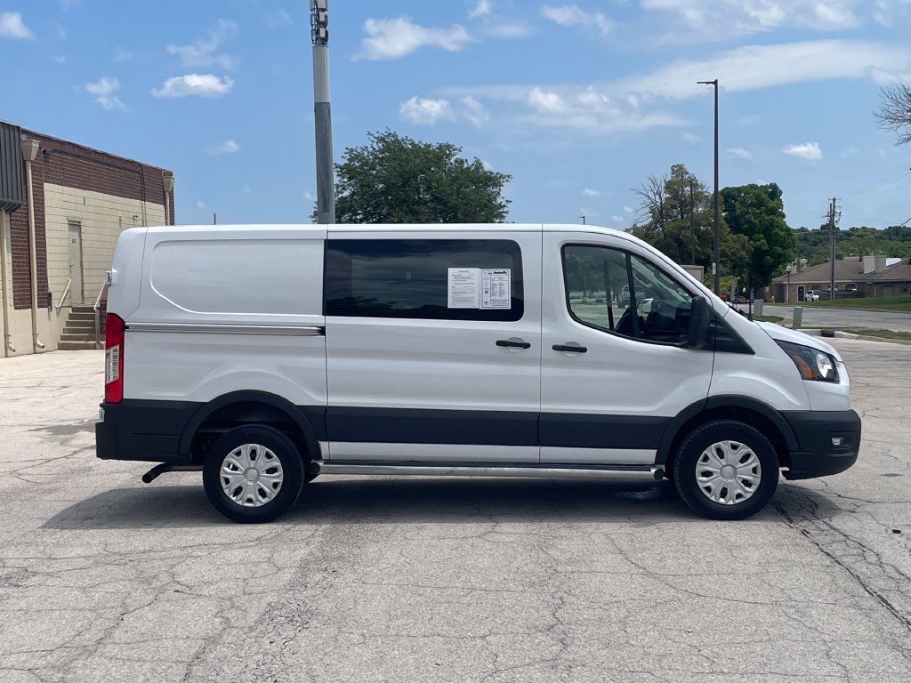 Used 2025 Ford Transit 250 Low Roof w/ Exterior Upgrade Package RWD image 6
