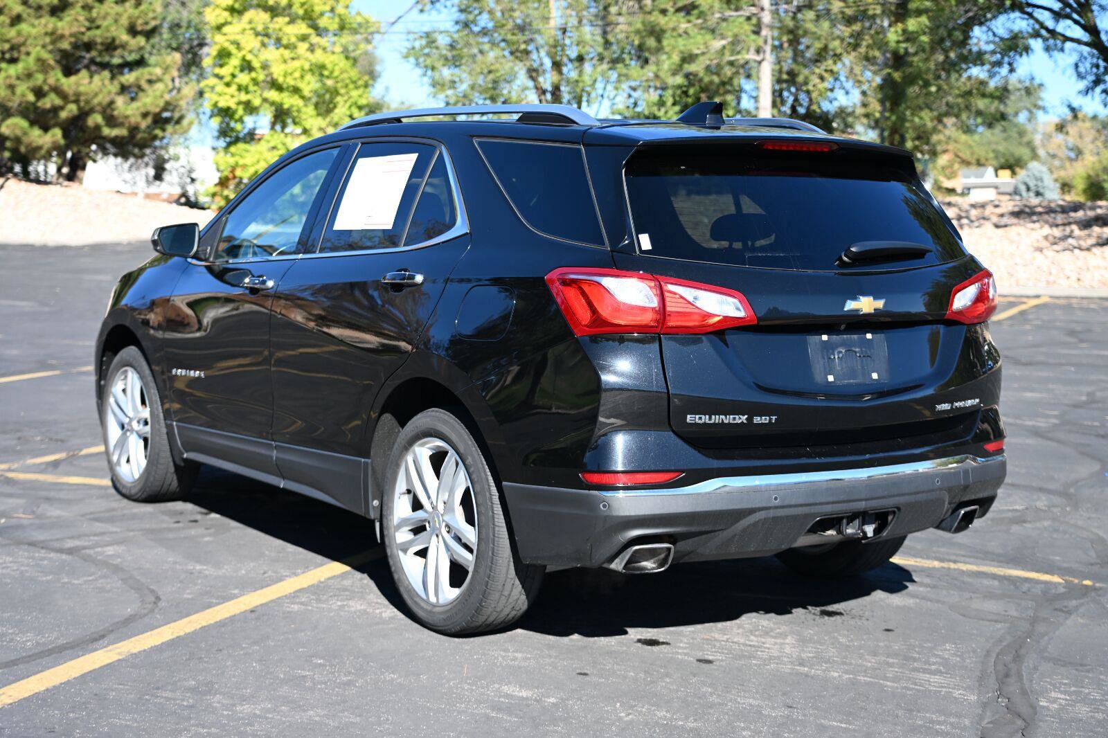 Used 2020 Chevrolet Equinox Premier AWD/4WD image 3