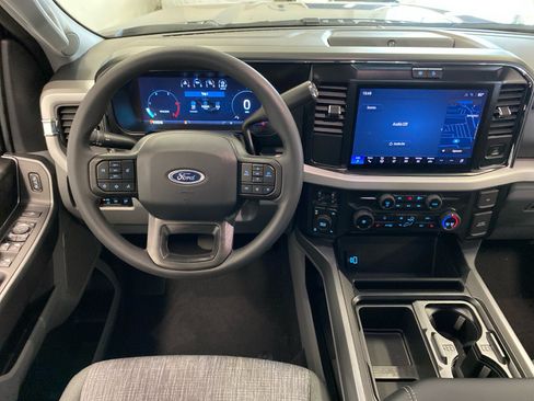 New 2026 Ford F350 XLT w/ XLT Premium Package AWD/4WD image 11