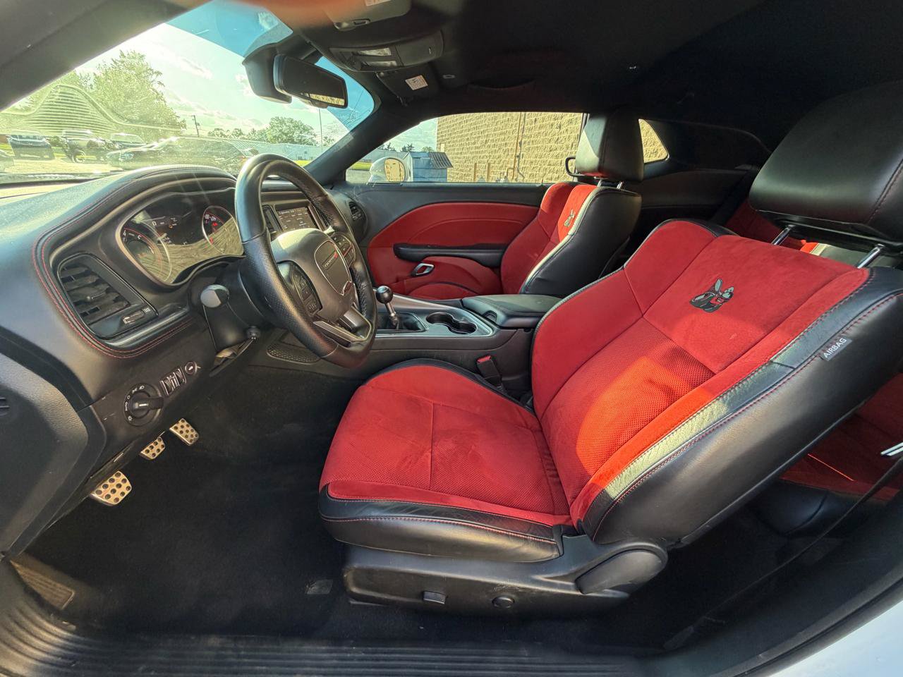 Used 2022 Dodge Challenger R/T Scat Pack RWD image 10