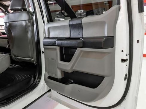 Used 2020 Ford F350 XL w/ Power Equipment Group image 43