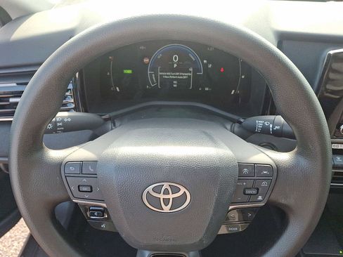 New 2026 Toyota Camry LE image 17