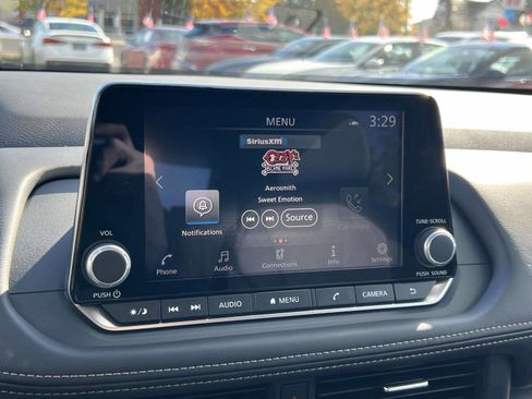 Used 2026 Nissan Rogue SV image 18