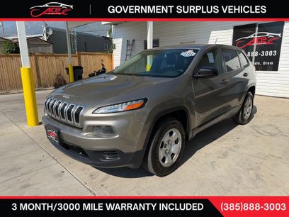 Used 2017 Jeep Cherokee Sport w/ Trailer Tow Group