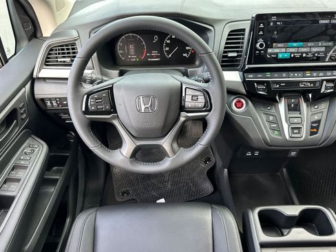 New 2026 Honda Odyssey EX-L image 13