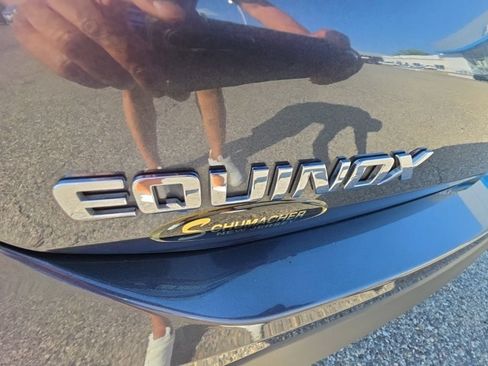 Used 2022 Chevrolet Equinox LS AWD/4WD image 36