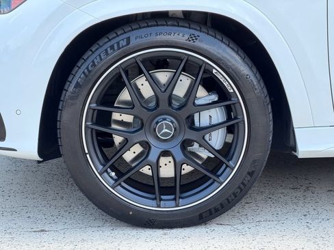 Used 2026 Mercedes-Benz GLE 53 AMG 4MATIC image 11