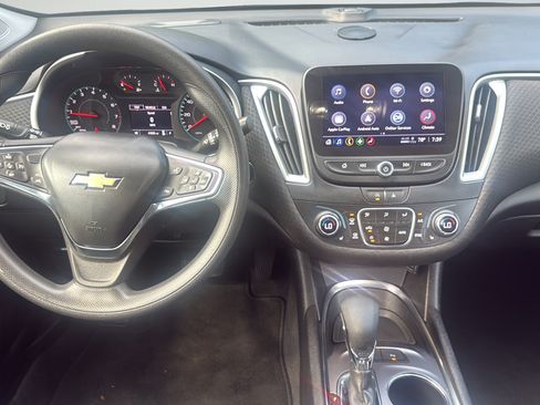 Used 2024 Chevrolet Malibu LT FWD image 13