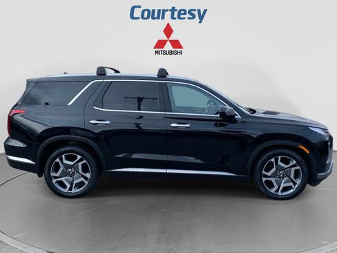 Used 2023 Hyundai Palisade Limited AWD/4WD image 8