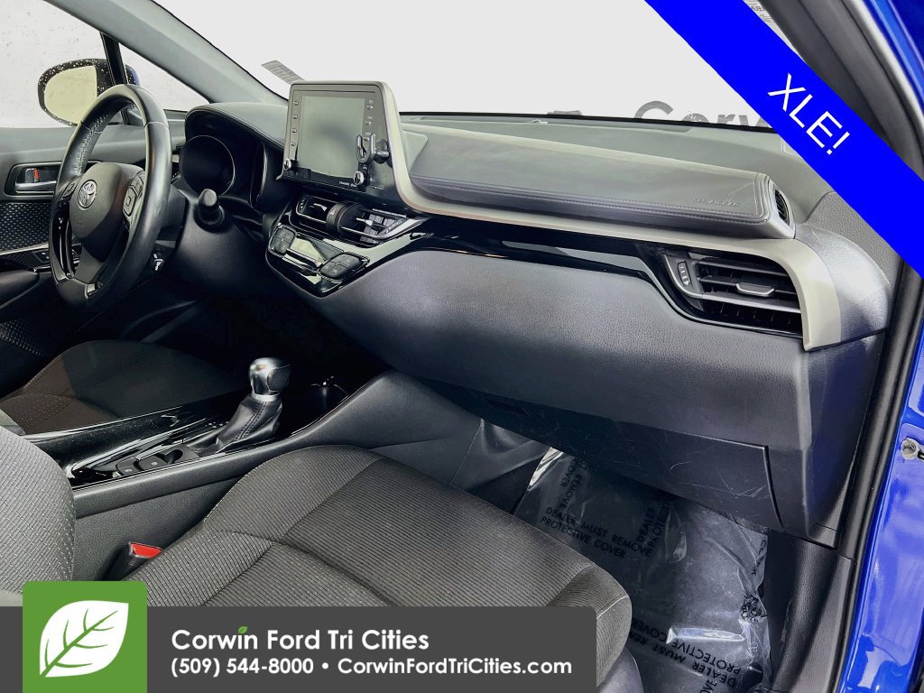 Used 2019 Toyota C-HR XLE FWD image 27