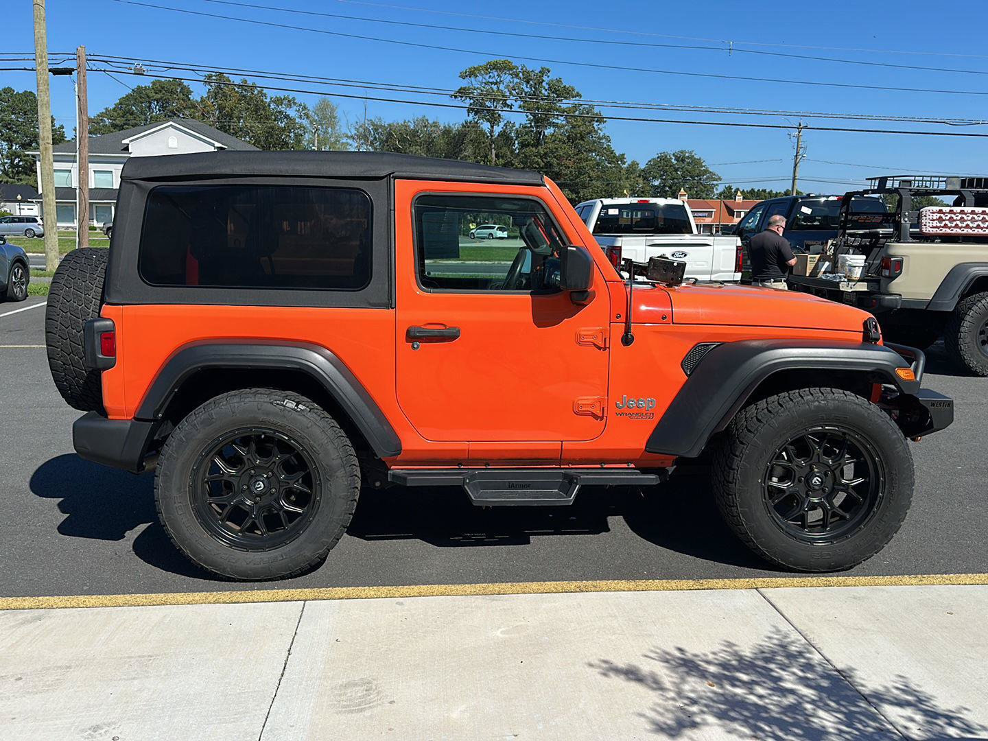 Used 2018 Jeep Wrangler Sport AWD/4WD image 4