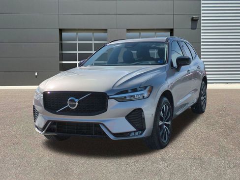 New 2026 Volvo XC60 B5 Plus w/ Climate Package image 3