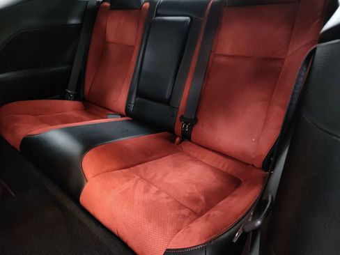 Used 2022 Dodge Challenger R/T Scat Pack w/ Shaker Package image 24