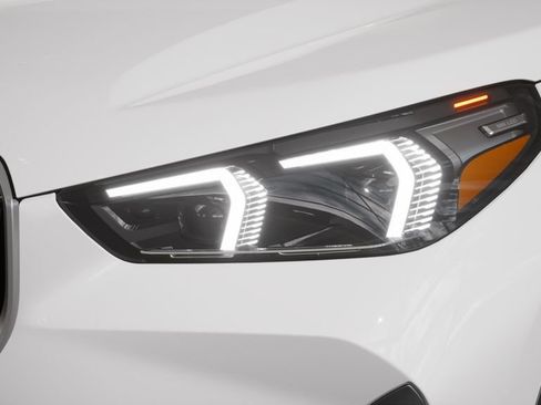 New 2026 BMW X1 xDrive28i w/ Technology Package image 6