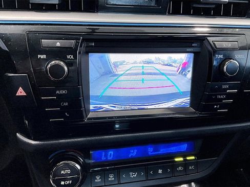 Used 2016 Toyota Corolla S image 24