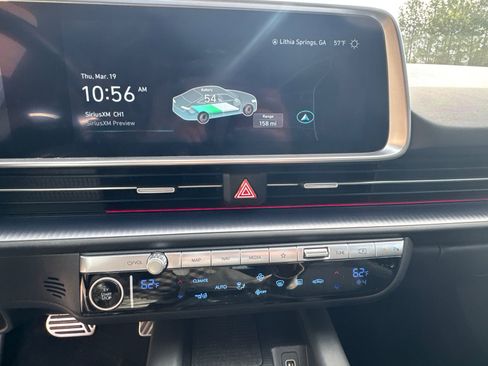 Used 2023 Hyundai Ioniq 6 Limited image 29