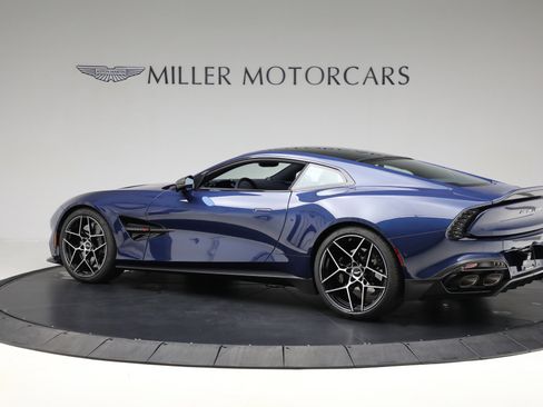 New 2025 Aston Martin Vanquish image 4