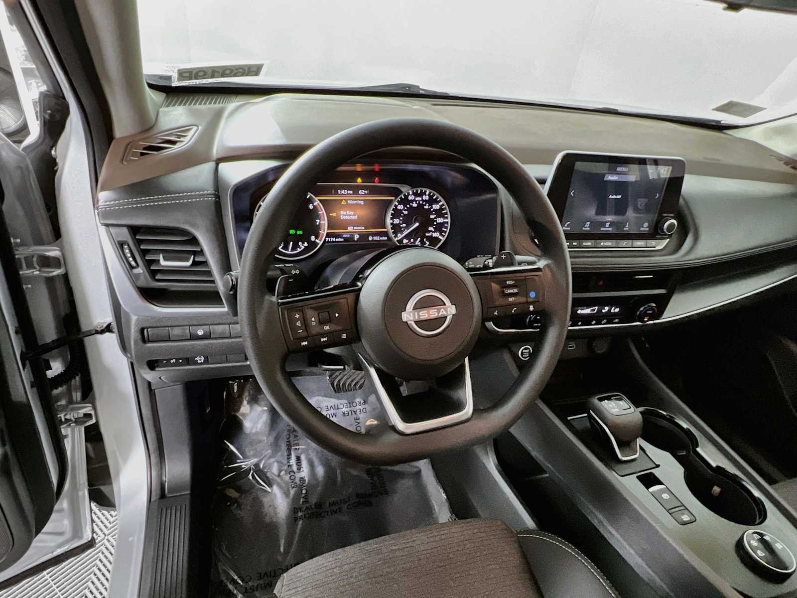 Used 2023 Nissan Rogue SV AWD/4WD image 11