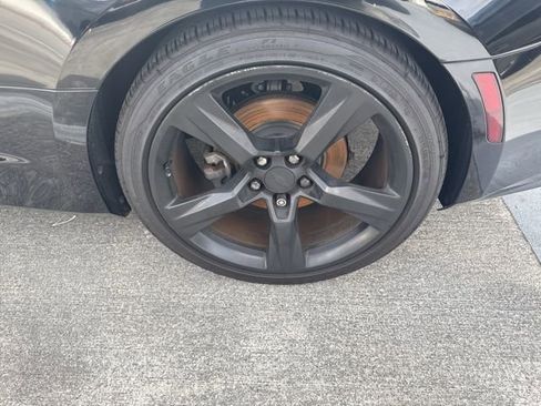 Used 2018 Chevrolet Camaro LT image 15