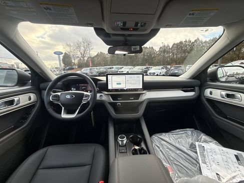 New 2026 Ford Explorer Active w/ Active Comfort Package AWD/4WD image 20