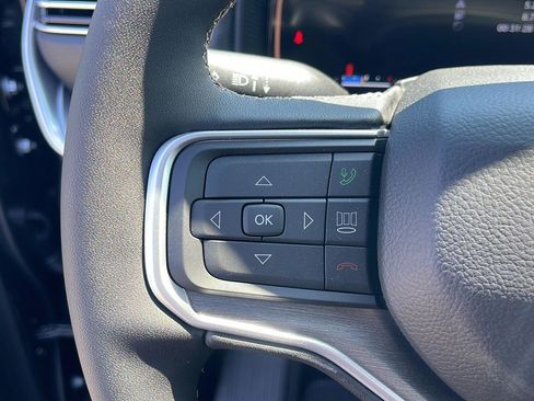 New 2026 Jeep Grand Wagoneer Limited AWD/4WD image 15